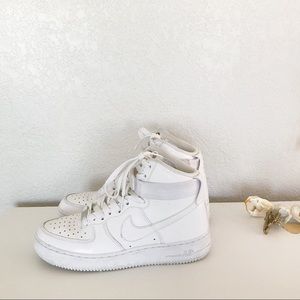 Women’s 8.5 Nike High Top Air Force 1s